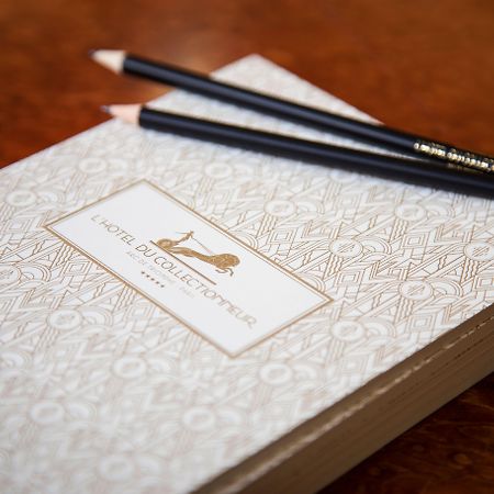 L'Hotel Du Collectionneur Paříž Exteriér fotografie The 2018 edition of the Oxford English Dictionary