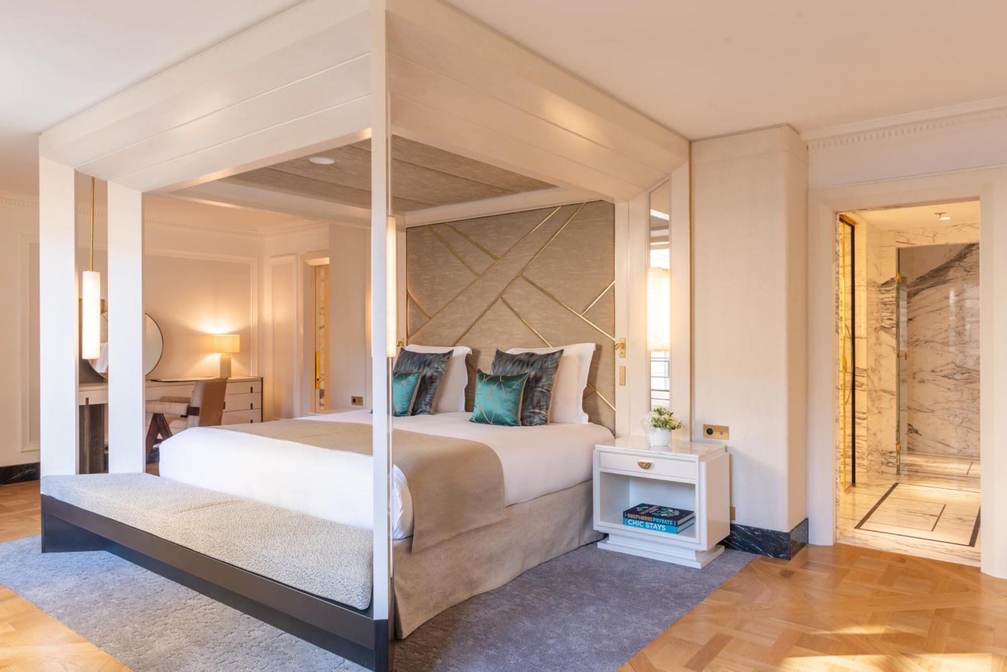 L'Hotel Du Collectionneur Paříž Exteriér fotografie A suite at The Savoy